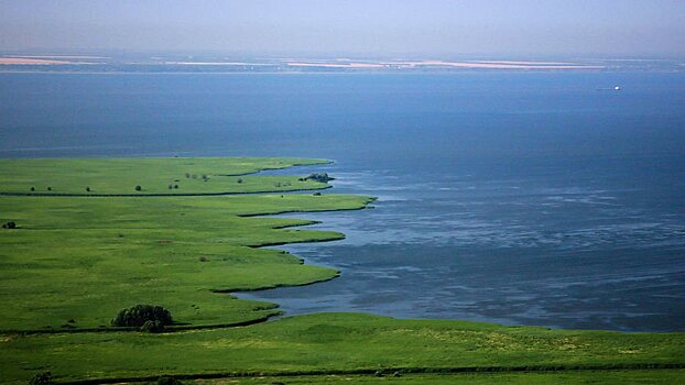 В Азовском море пробурят полукилометровые скважины