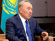 Назарбаев поздравил Путина с переизбранием