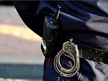 В Уфе с самолета сняли неадекватного 29-летнего мужчину и его 25-летнюю спутницу