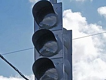 В Барнауле 7 августа на оживленном перекрестке до вечера отключили светофор