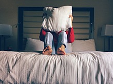 Ученые рассказали, почему с годами все труднее спать по ночам