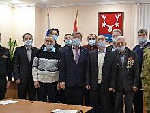 В Нарьян-Маре наградили ветеранов Росгвардии