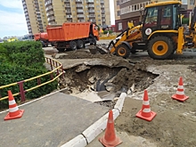 В Тюмени пенсионер едва не утонул в луже во дворе дома