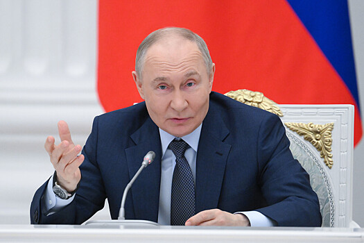 Путин поручил обеспечить поддержку жителей приграничных регионов