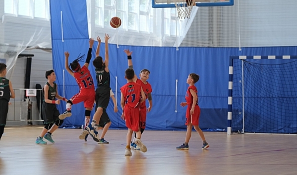 Юные волгоградские баскетболисты стали вторыми на всероссийском турнире