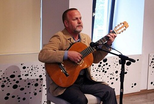 Бард Владимир Сергеев выступит в «Доме дяди Гиляя»