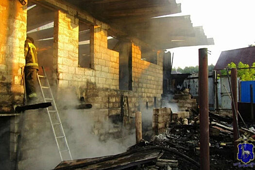 В Тольятти мужчина поджег дом бывшей супруги, который достался ей после раздела имущества в ходе развода