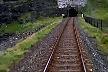 Ирландские туристы избежали гибели под колесами поезда в туннеле