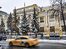 Мэр из Башкирии временно покинул должность и ушел работать таксистом