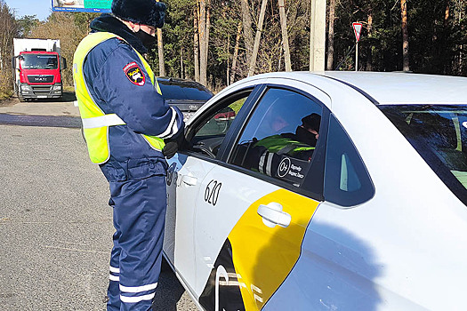 Во Владимире провели рейд по выявлению в транспорте «антимасочников»