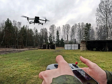 На полигонах Ленинградской области военные оттачивают навыки борьбы с FPV-дронами