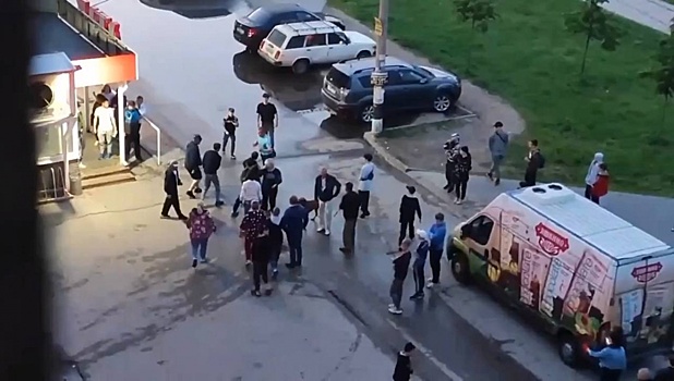 Полиция начала проверку по факту массовой драки в Автозаводском районе