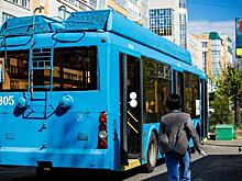 В Чите осудили водителя троллейбуса, зажавшего пассажирку дверью