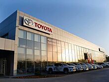 Во Владивостоке дилерские центры Toyota и Lexus приостанавливают работу
