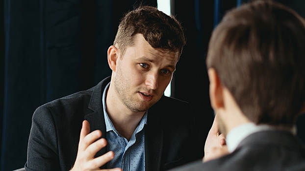 Когда и кому точно нельзя говорить, что ищете работу