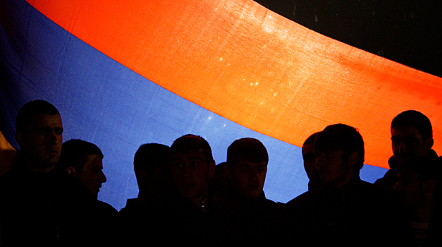 В Армении сочли угрозой сохранение правительства Карабаха в стране