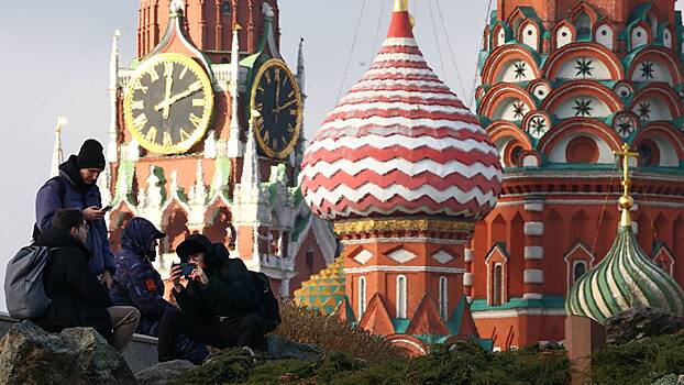 Какие маршруты выбрать для прогулок по зимней праздничной Москве