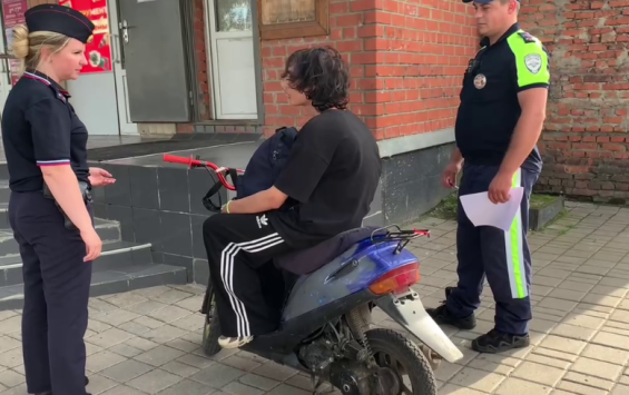 В Курске продолжаются рейды: подростков ловят за нарушениями на мототранспорте