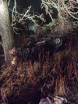 Жесткая авария с перевертышем произошла на карельской дороге