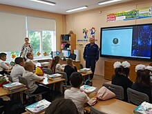 Провели первый учебный день с московскими пожарными и спасателями