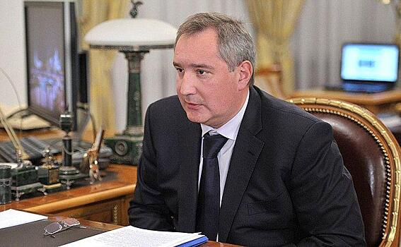 Рогозин решил засудить СМИ на 300 тысяч рублей. Они назвали его «гробовщиком российского космоса»