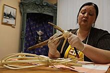 Мутовки из выброшенных сосен мастерят энтузиасты из Новосибирска