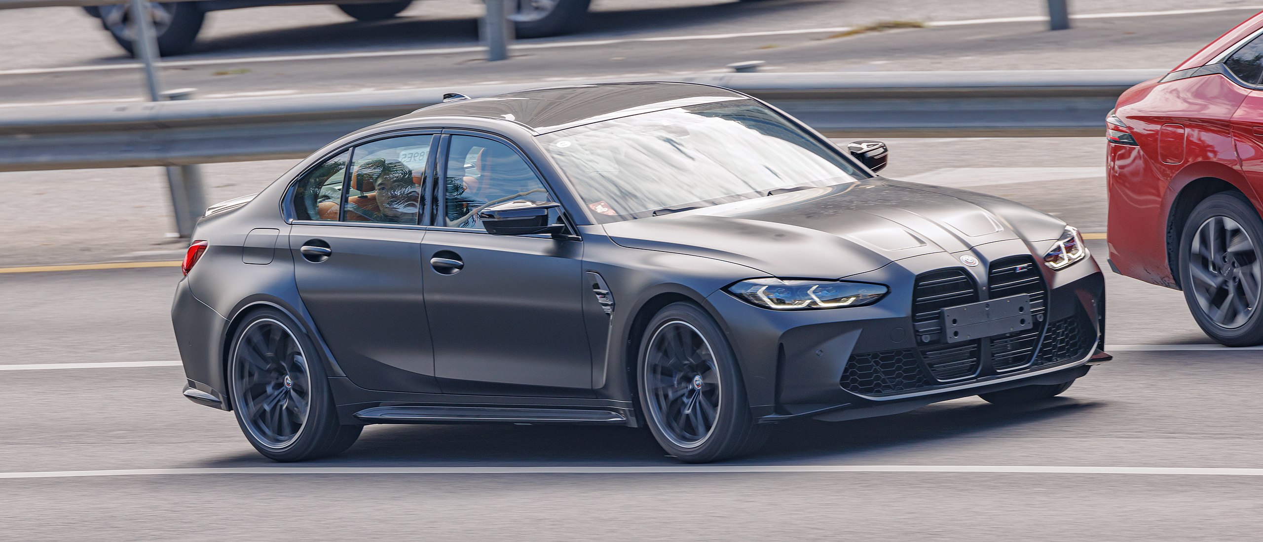 BMW Hybrid v8