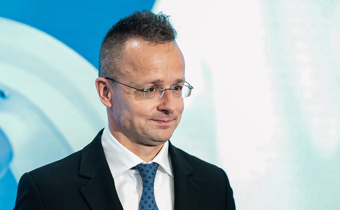 Сийярто: ситуация в Европе абсурдна, поскольку ЕС выступает за войну на континенте