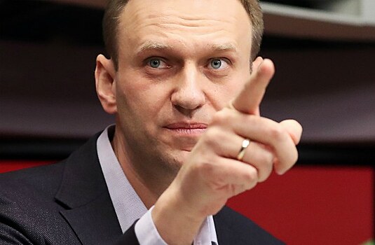 СМИ: Навальный начал говорить