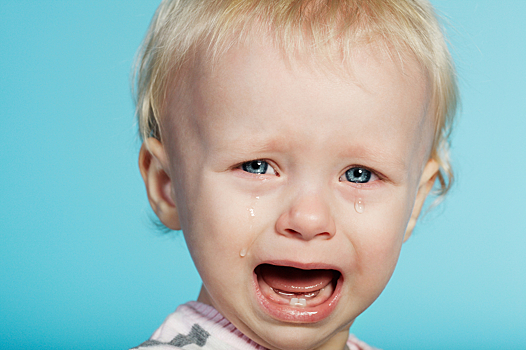 Видео дня: малышка расплакалась, потому что у нее нет бойфренда