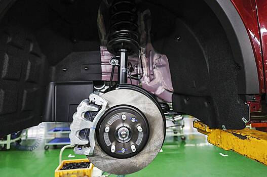 Российские власти пожаловались на нехватку работников заводов