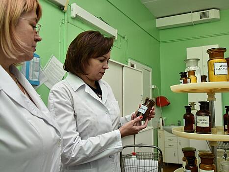 Возродить производство лекарств в аптеках и расширить сферу их применения предлагают власти Вологды