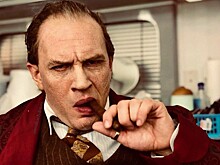 Том Харди на кадре из байопика "Лицо со шрамом" об Аль Капоне