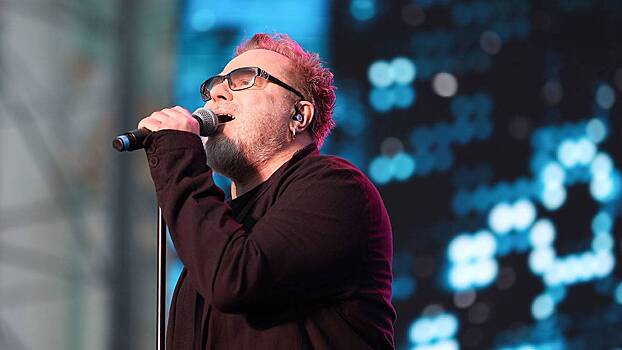 &laquo;Много пил&raquo;: Владимир Пресняков чуть не&nbsp;расстался с&nbsp;Натальей Подольской