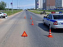 В деревне Старые Кисели бесправник на мотоцикле въехал в легковушку