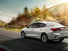 В России стартовали продажи новых хэтчбеков Ford Focus из Китая по цене от 2,4 млн рублей