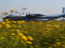 Что произошло 11 ноября: катастрофа Ан-22 и бой с японскими рейдерами