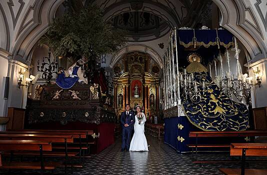 Жительница Испании рассказала о традициях на местных свадьбах