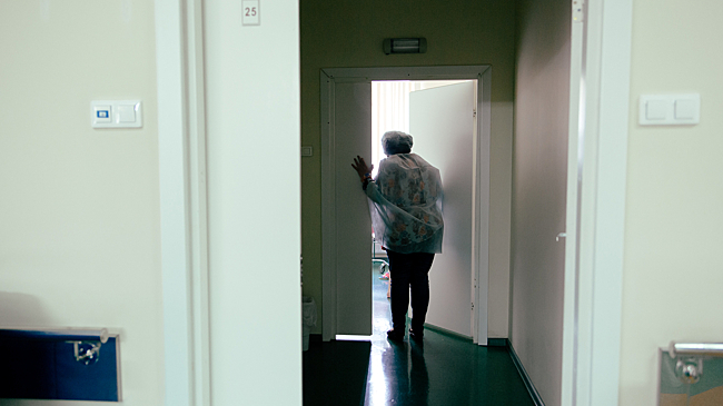 Сибирячка обвинила новосибирских медиков в загадочной гибели отца