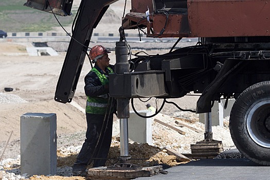 Мост над железной дорогой в Черкесске откроют к 2023 году