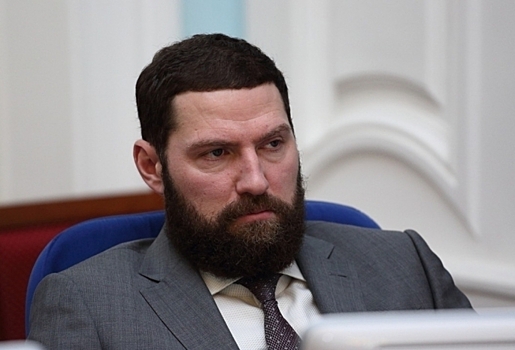 Омский депутат Павлов построил деловой центр рядом с «Малибу»