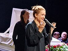 Актриса Виктория Исакова раскрыла маленький "секрет" Алентовой