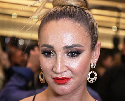 Ольга Бузова попала в эпицентр урагана