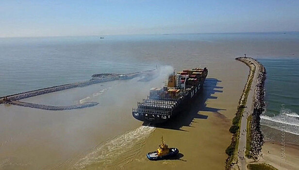 Освобожденных из пиратского плена россиян скоро отправят домой