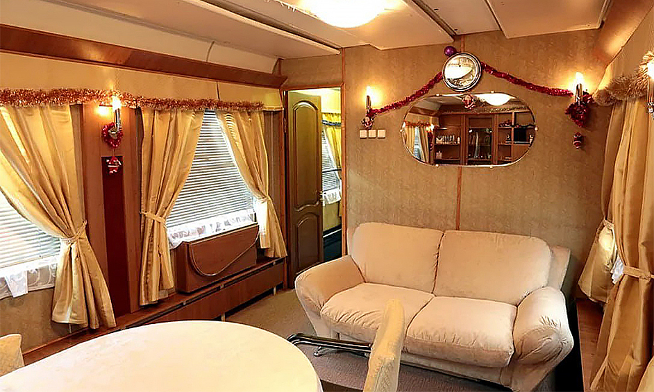 Вагон люкс пульман. Поезд махараджа экспресс индийский. Rovos rail (южная африка). Лучший св. Купе люкс вагона герлиц.