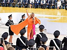 Проблема с языком. Певица Наталия Могилевская предупредила, что будет звучать не идеально