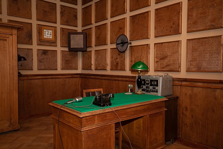 Музей Победы предложил посетителям попробовать себя в роли диктора Всесоюзного радио Юрия Левитана