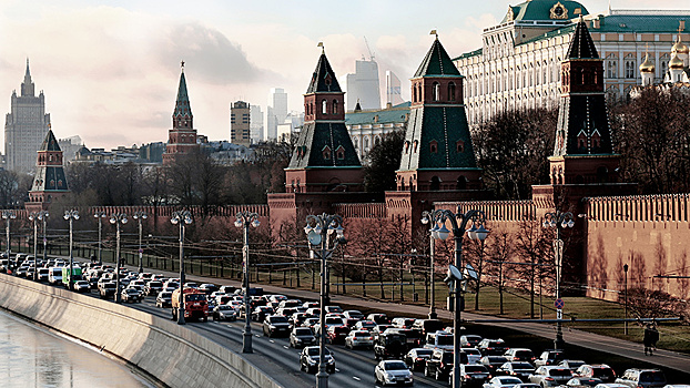 Мрачная перспектива: эксперты о запрете на въезд в Москву неэкологичных машин