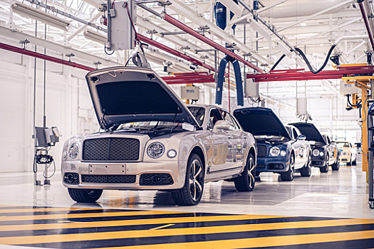 В Крю собрали последний Bentley Mulsanne