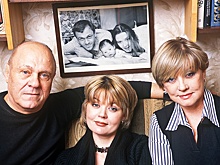 В День семьи и верности "РГ" рассказывает о счастливых браках знаменитостей